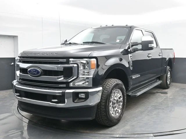 Used 2021 Black Ford XLT image 9
