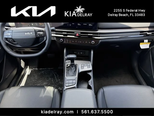 New 2027 Black Kia  image 13