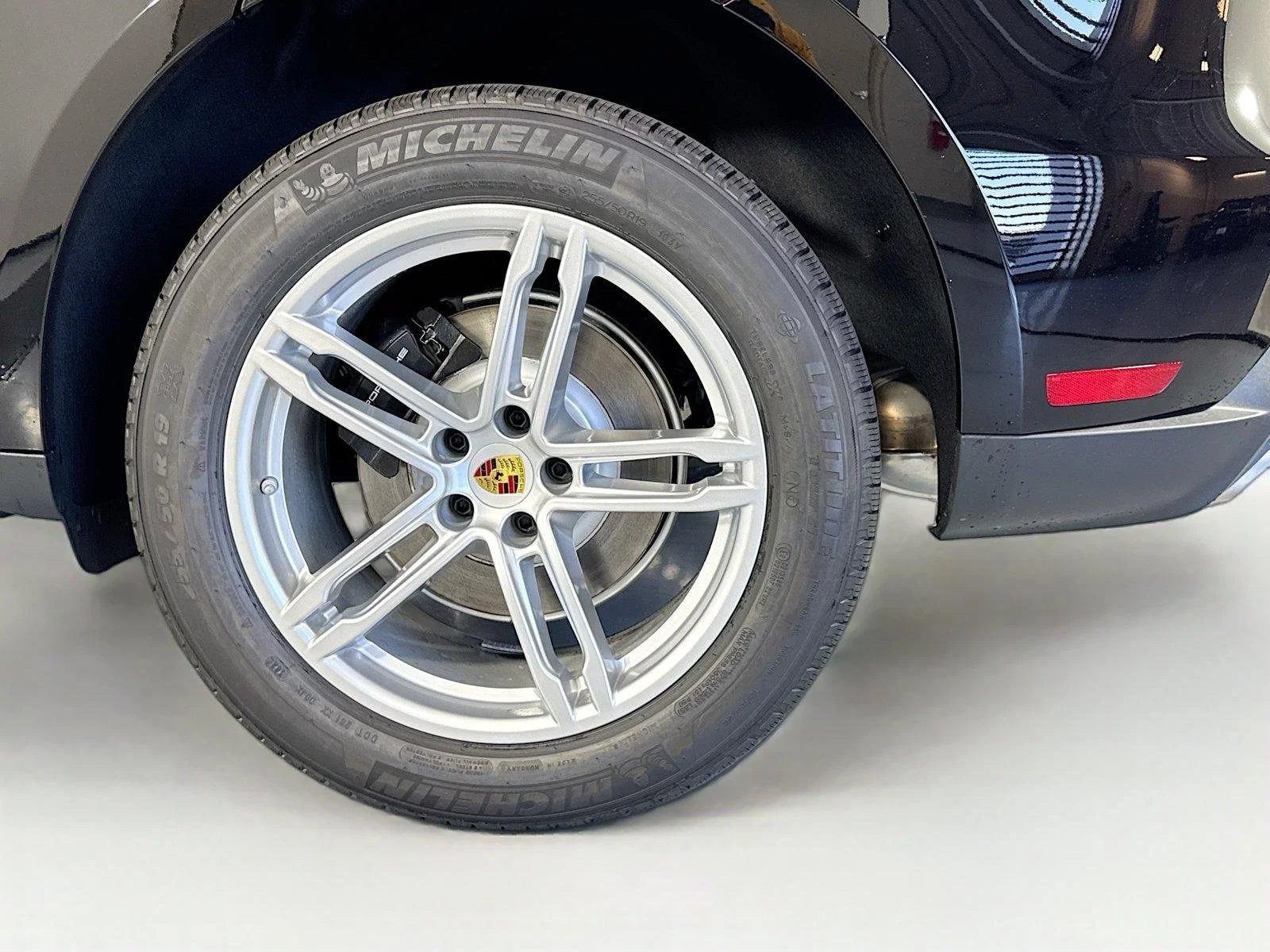 New 2026 White Porsche  image 25