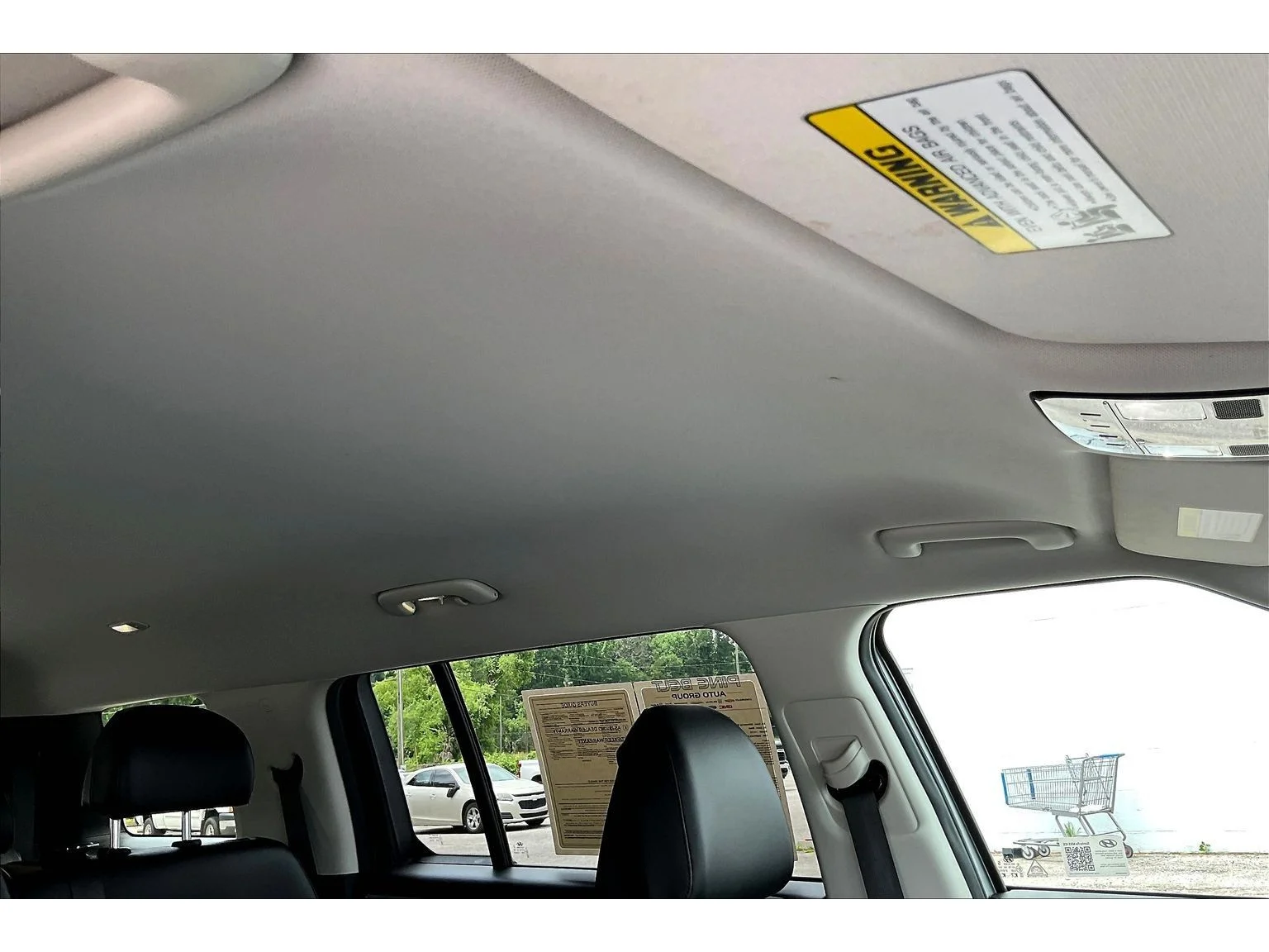 Used 2025 Gray Hyundai SEL image 16