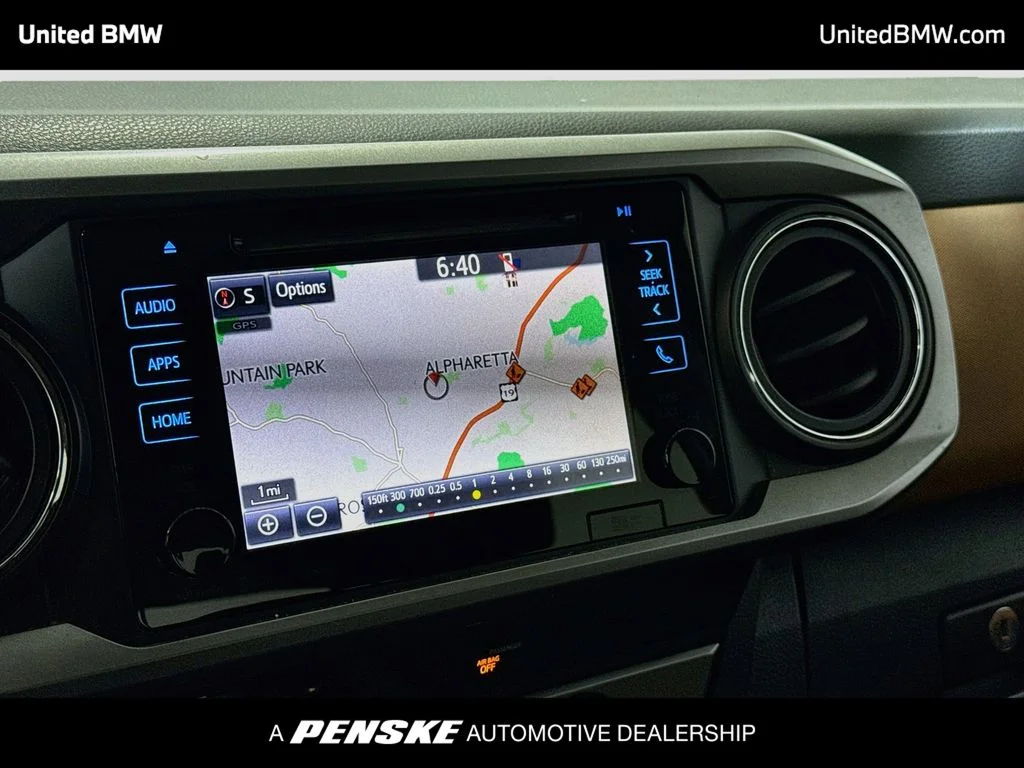 Used 2017 Black Toyota SR5 image 17