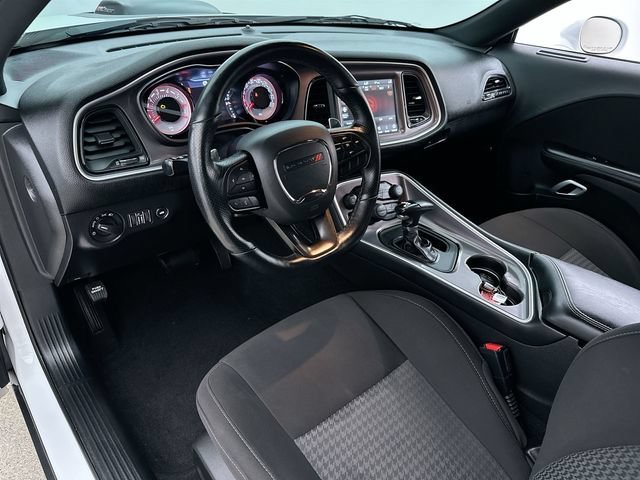 2022 Dodge Challenger R/T - Photo 7