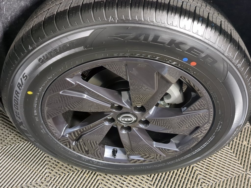 New 2026 Gun Metallic Nissan SV image 17