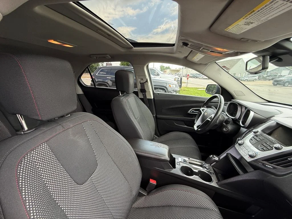 Used 2016 Black Chevrolet LT image 10