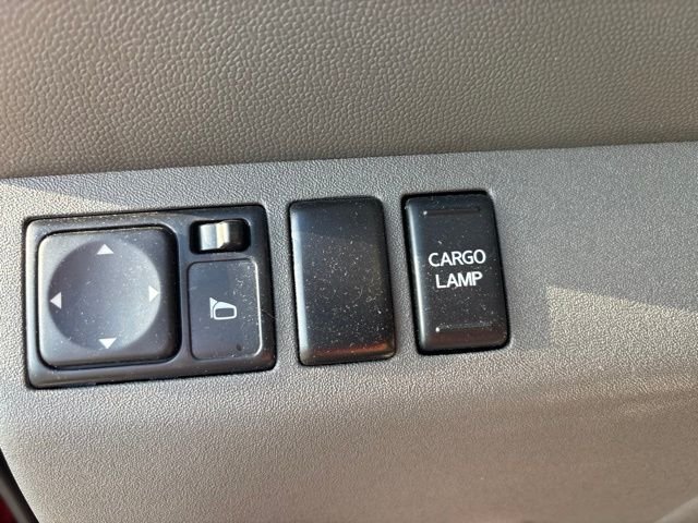 Used 2019 Red Nissan Desert Runner image 13