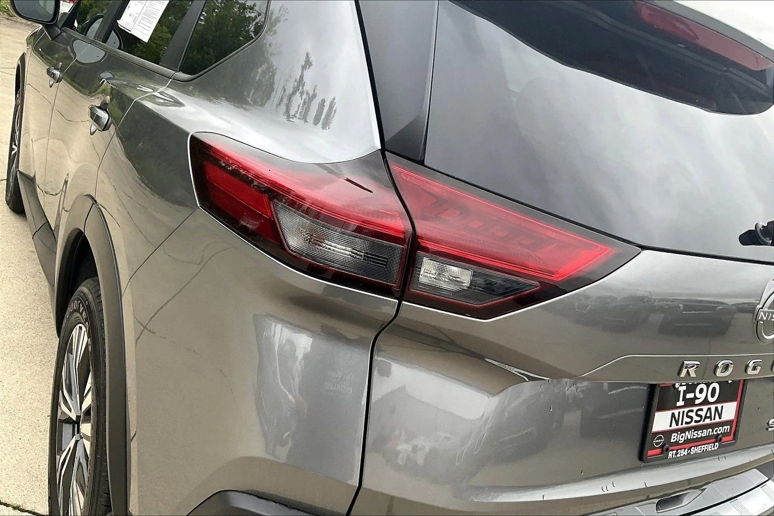 2023 Nissan Rogue SV - Photo 38