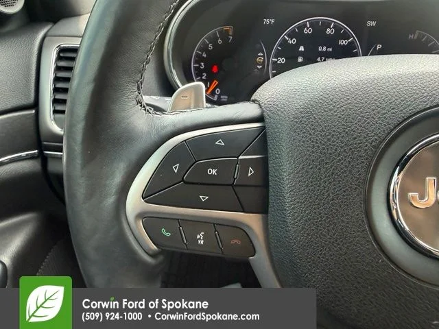 Used 2018 Velvet Red Pearlcoat Jeep Limited image 23