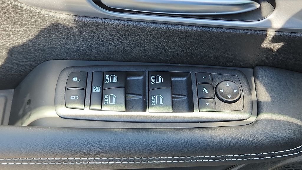 2026 Chrysler Pacifica Limited - Photo 20