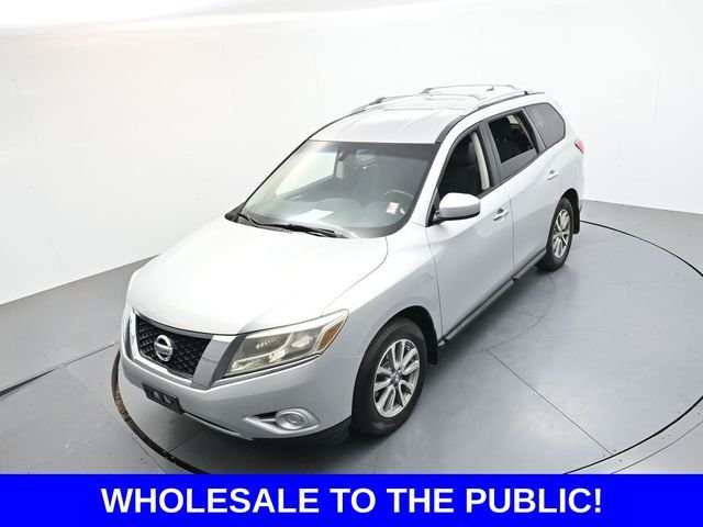 Used 2014 Silver Nissan SV image 39
