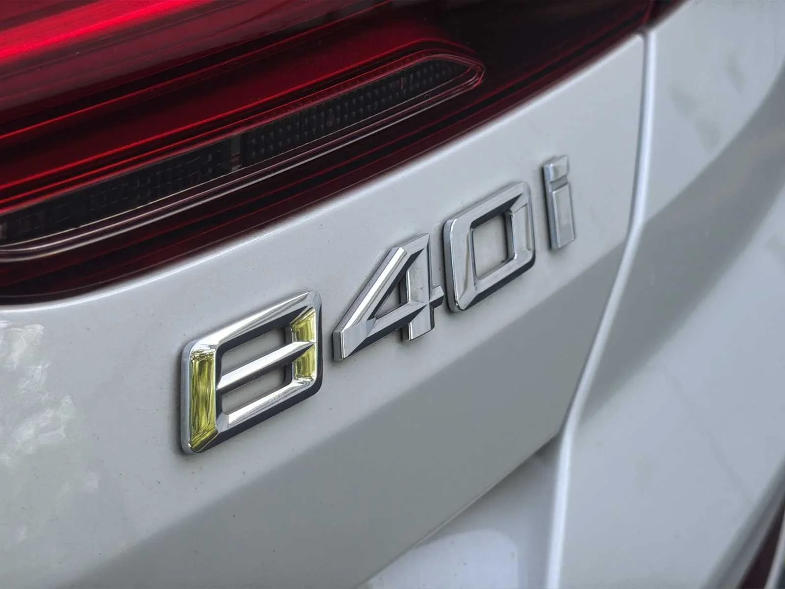 Used 2024 Mineral White Metallic BMW 840i image 15