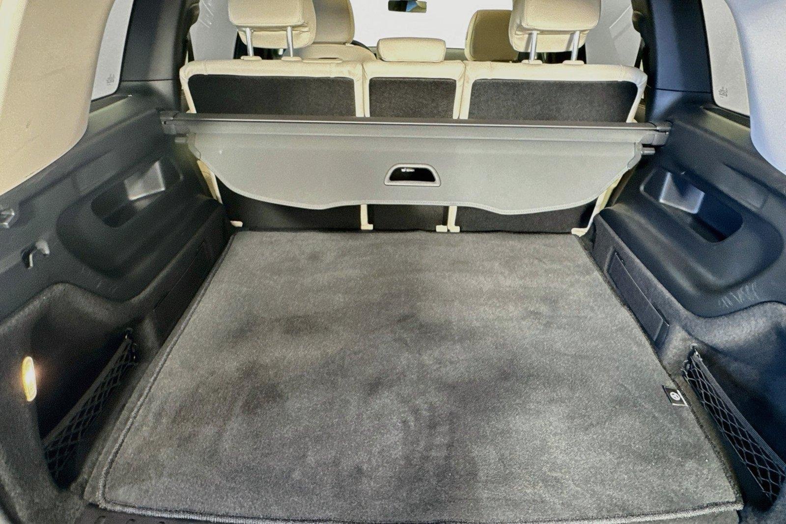 Used 2022 Denim Blue Metallic Mercedes-Benz GLB 250 image 25