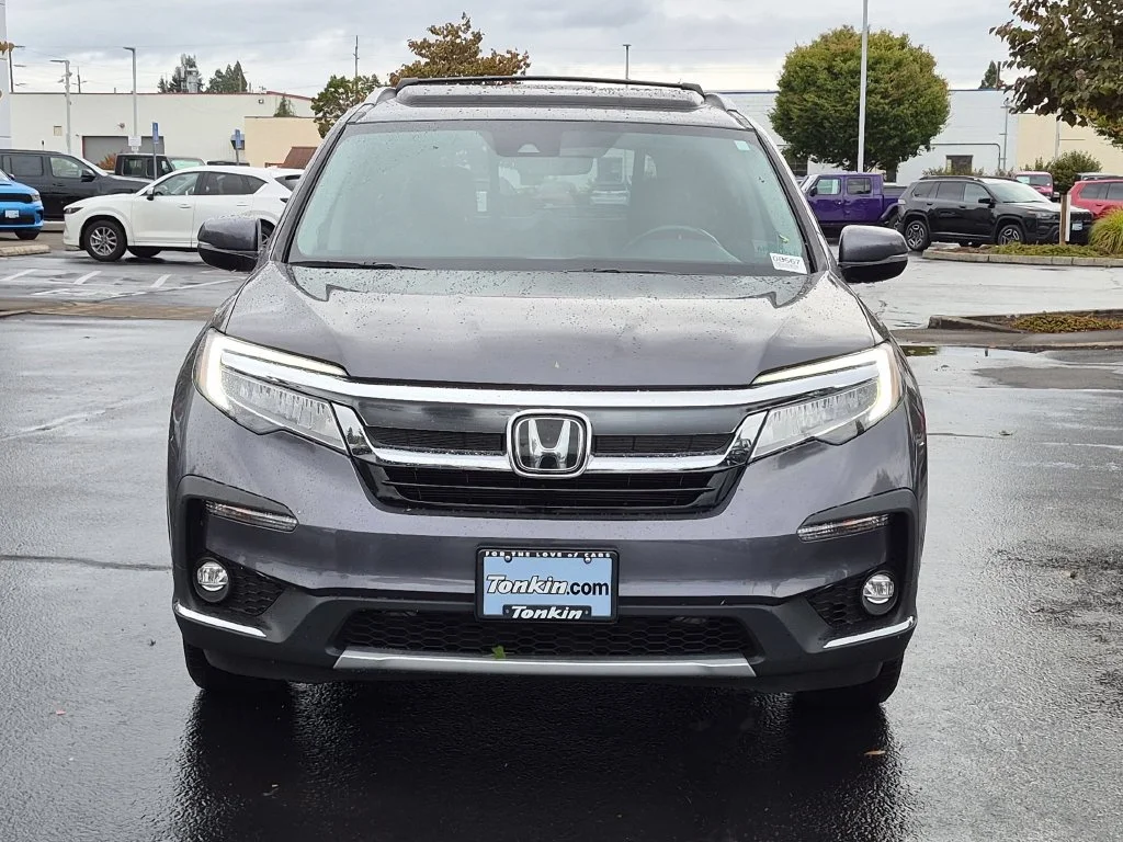 Used 2022 Modern Steel Metallic Honda Touring image 9
