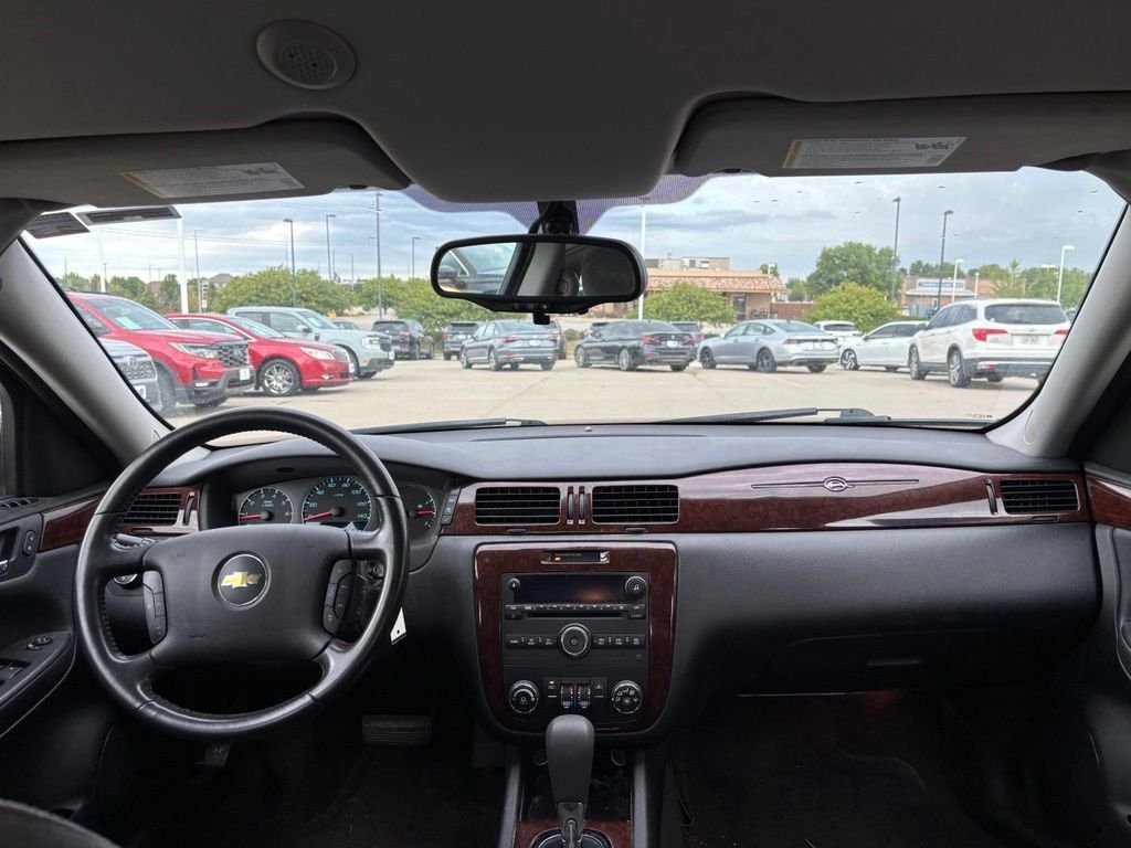 Used 2011 Gold Mist Metallic Chevrolet LT image 20
