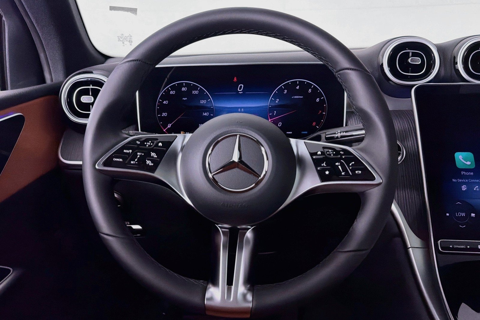 New 2026 Black Mercedes-Benz GLC 300 SUV image 17
