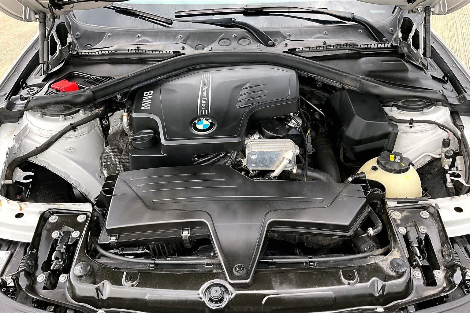 Used 2016 SILVER/EBONY BMW 328i image 32