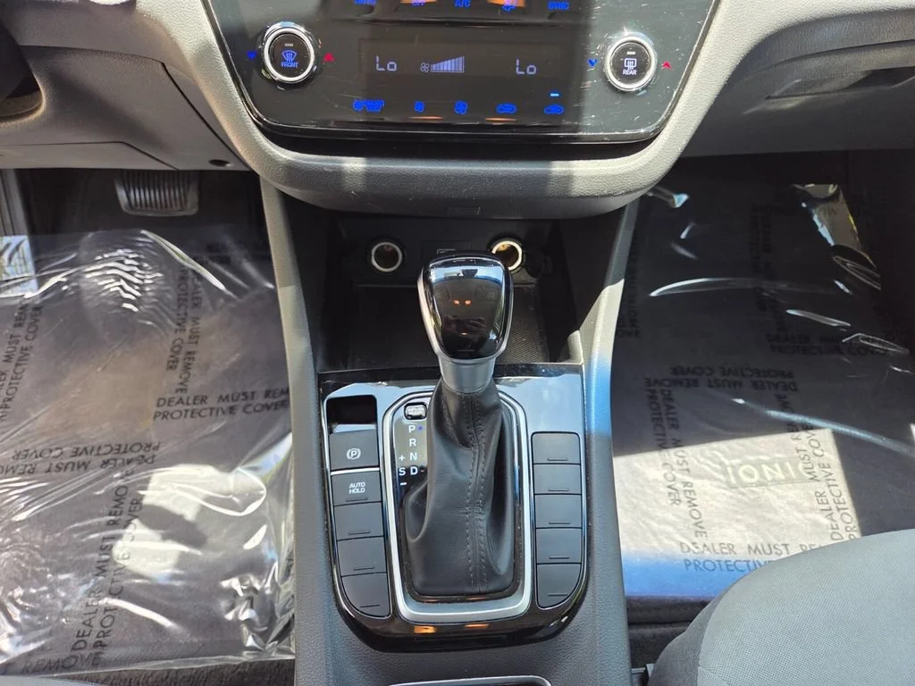 Used 2021 Ceramic White Hyundai Blue image 30