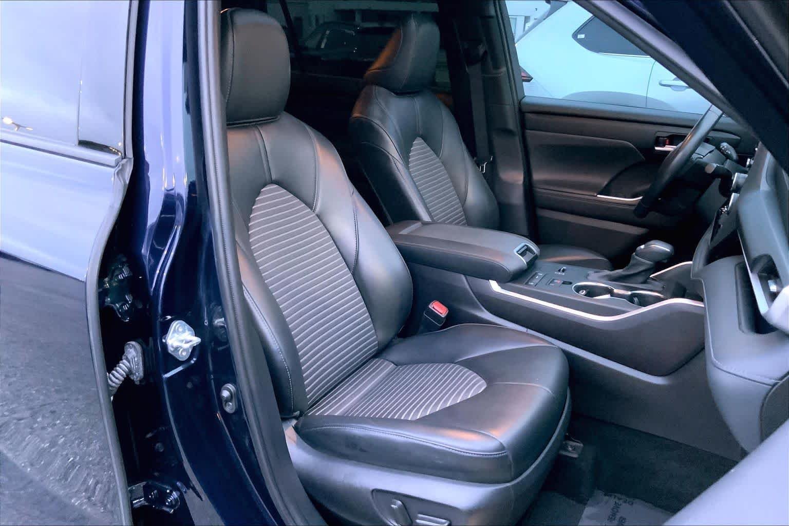Used 2022 Blueprint Toyota XSE image 16