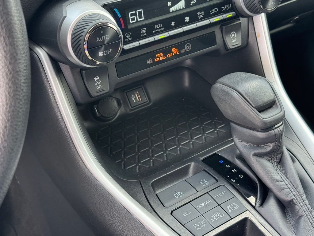 Used 2025 Silver Toyota XLE image 26