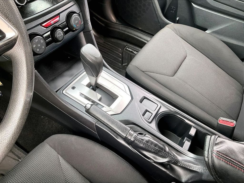 Used 2019 White Subaru 2.0i image 20