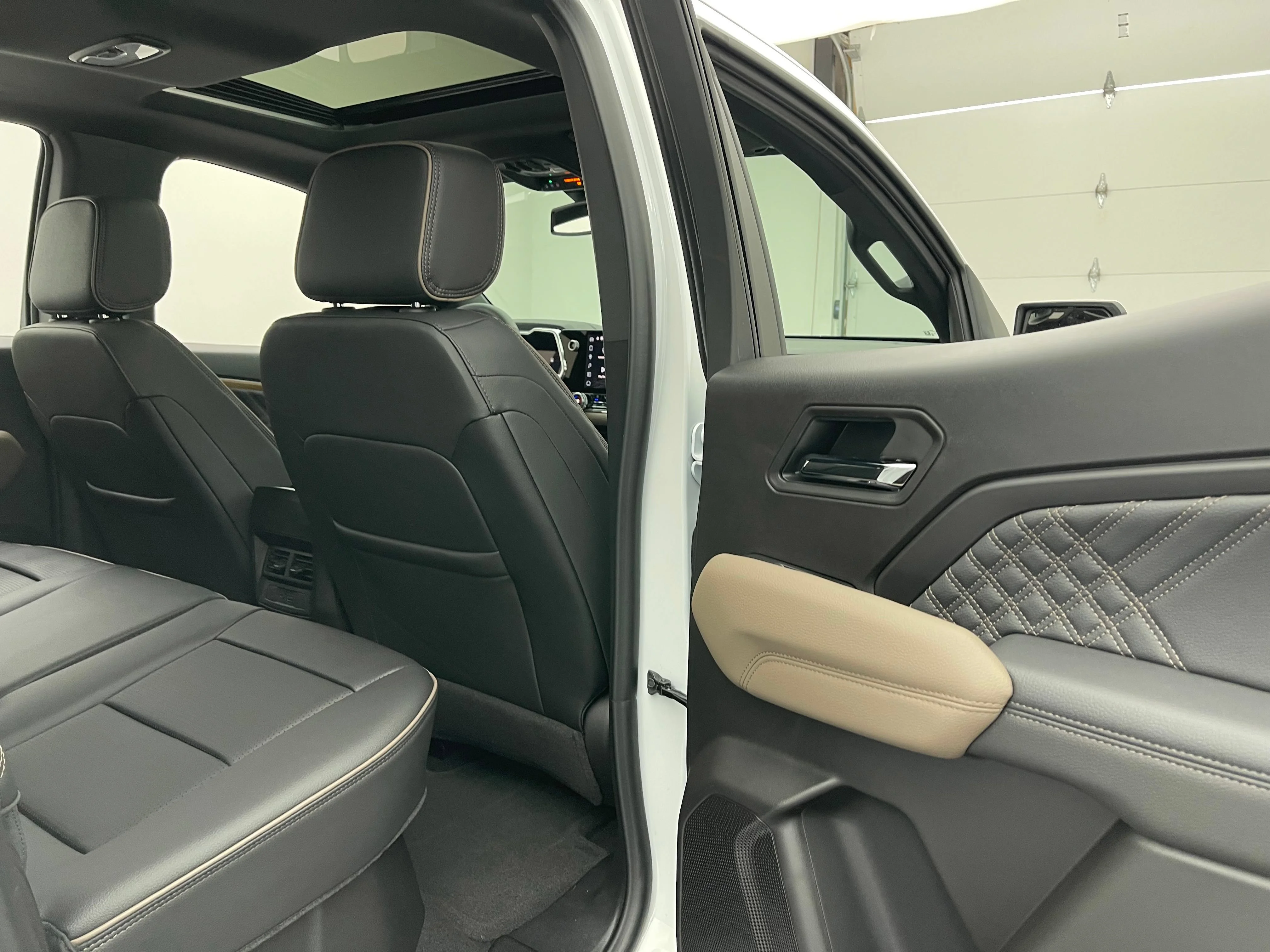 Used 2026 Summit White GMC Denali image 34