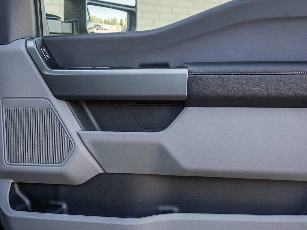 New 2026 Agate Black Metallic Ford F-350® XL image 7