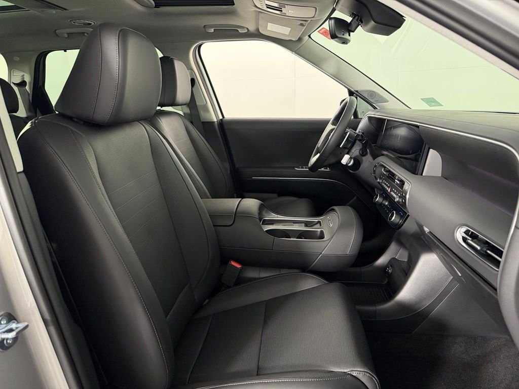 Used 2026 Silver Hyundai Limited image 34