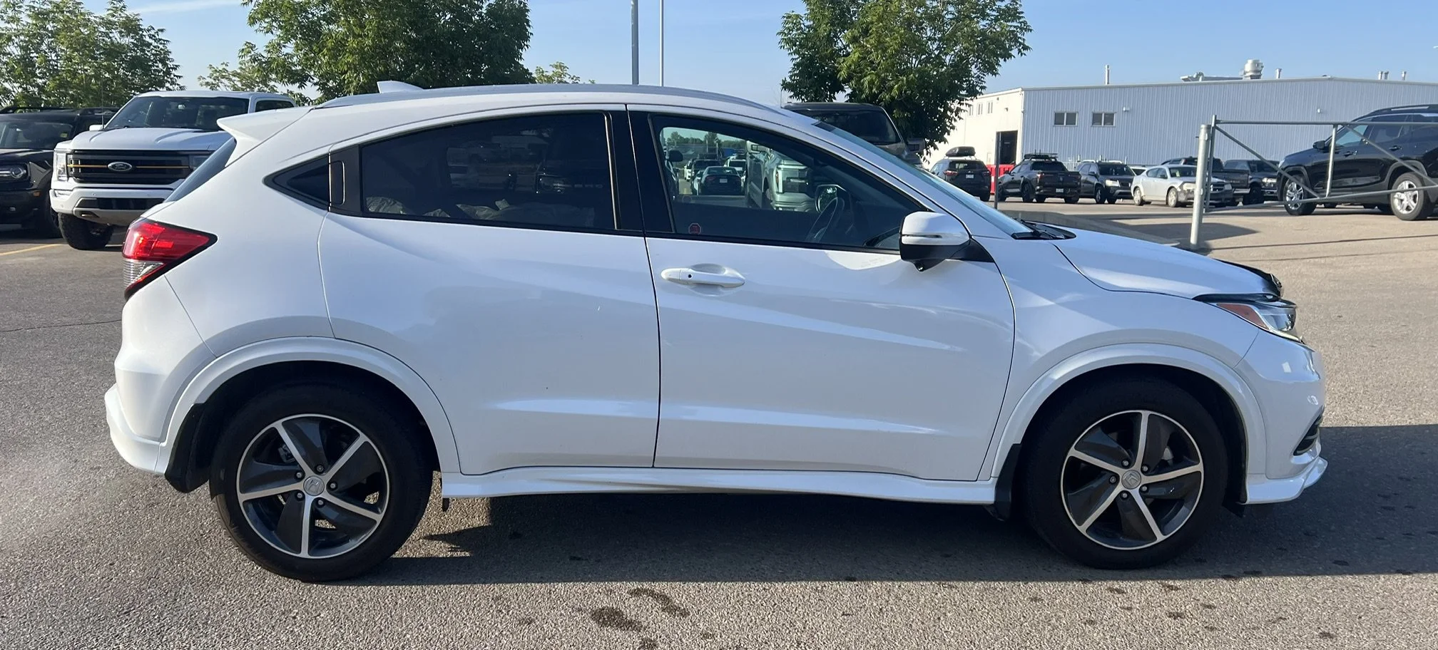 Used 2020 WHITE Honda TOURING AWD image 6