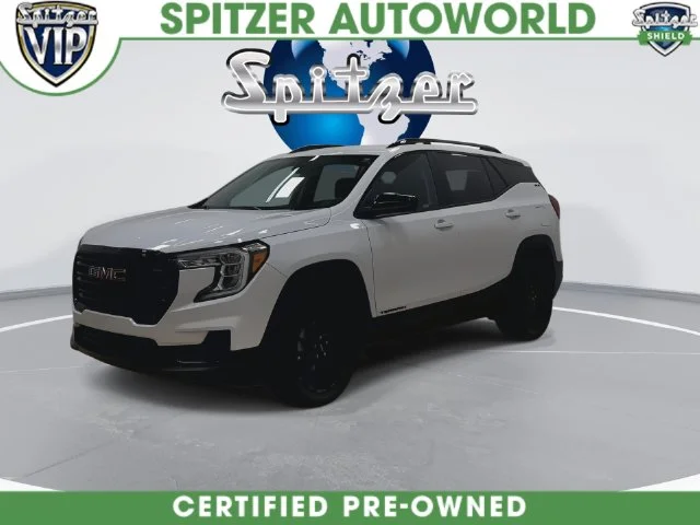 Used 2024 White GMC SLE image 7