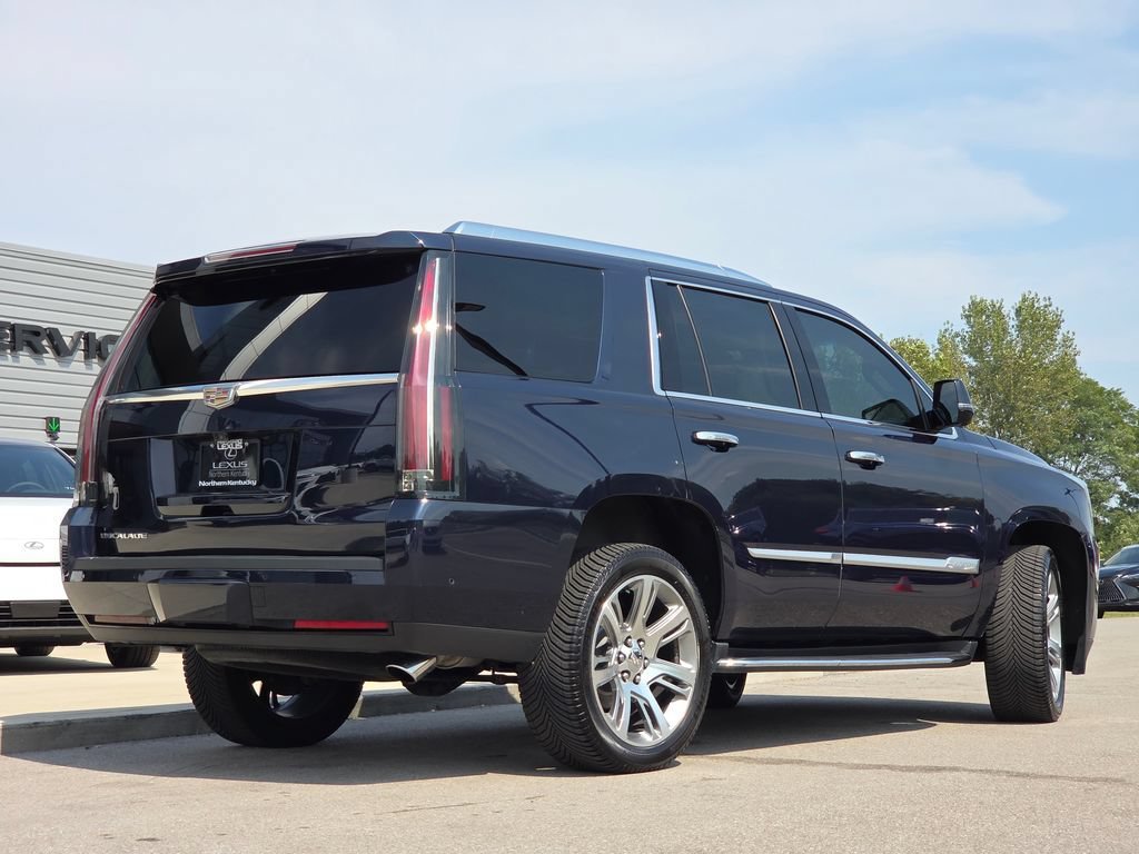 Used 2020 Dark Adriatic Blue Metallic Cadillac Premium Luxury image 30