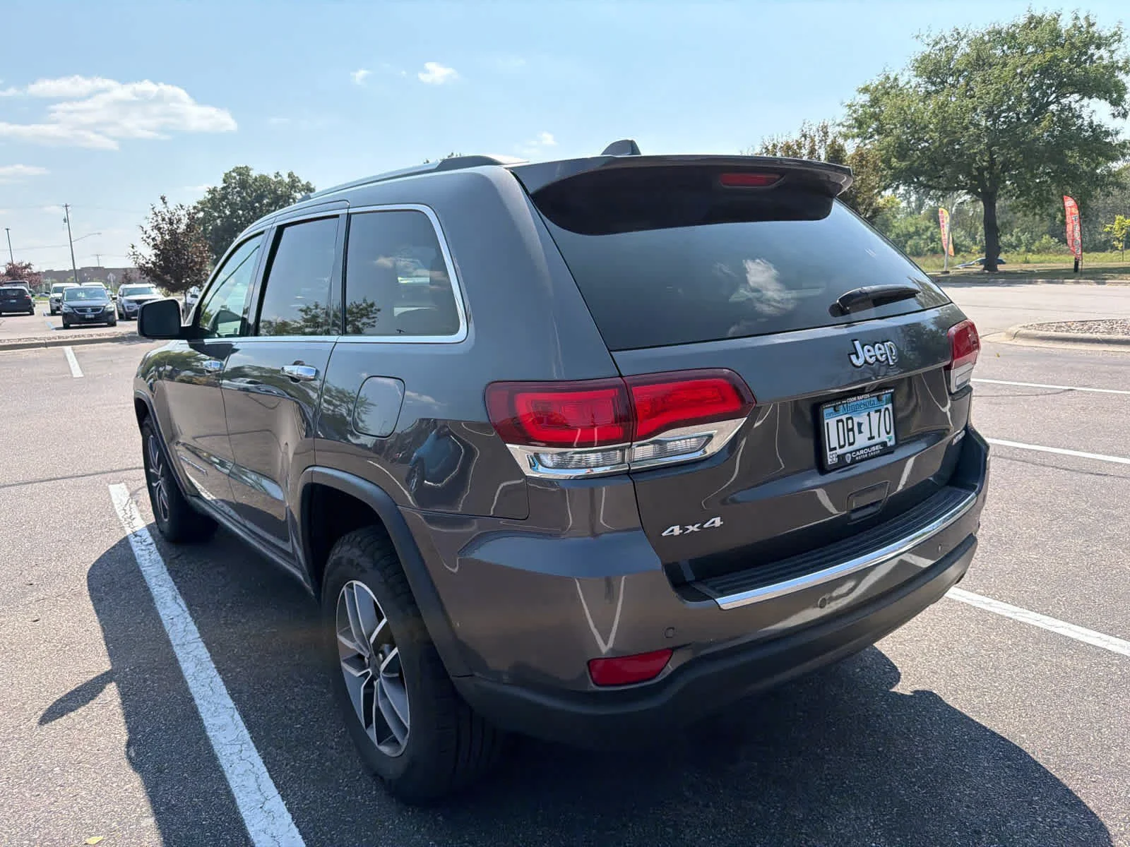 Used 2021 Granite Crystal Metallic Clearcoat Jeep Limited image 6