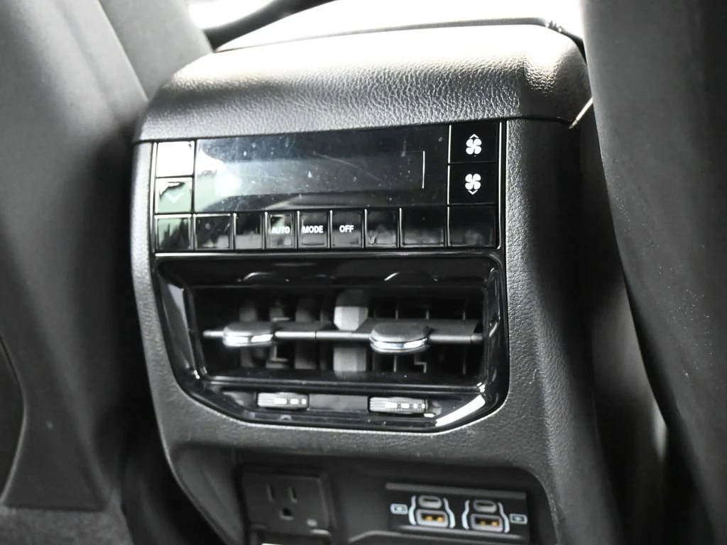 2023 Jeep Grand Cherokee L Altitude - Photo 38