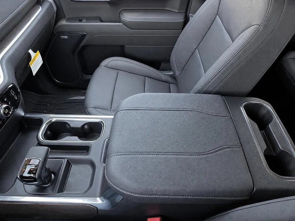 2026 GMC Sierra 1500 SLT - Photo 20