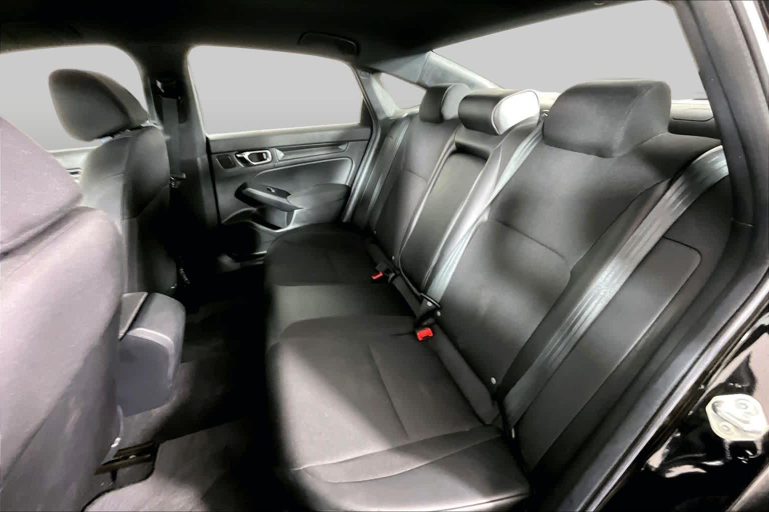 Used 2025 Crystal Black Pearl Honda Sport image 18