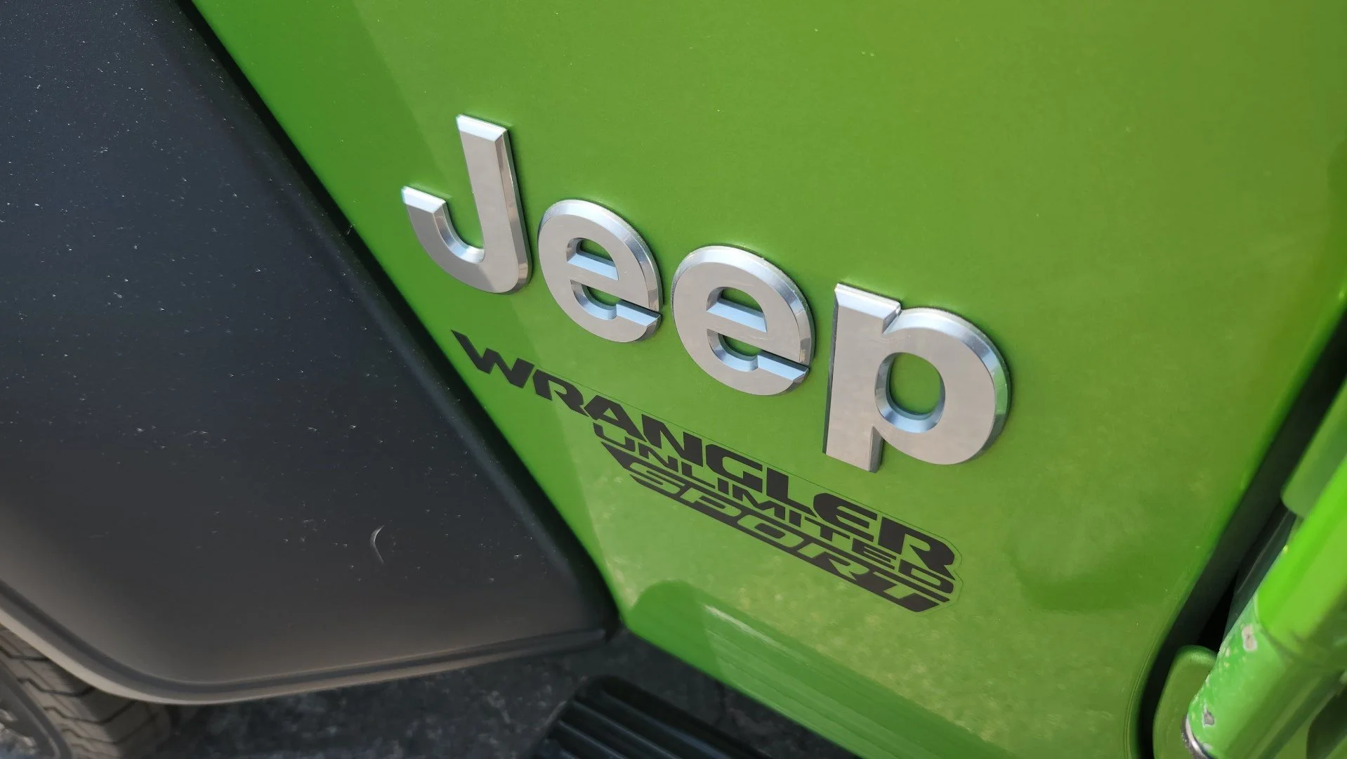 Certified Used 2018 Mojito! Clearcoat Jeep Sport S image 14
