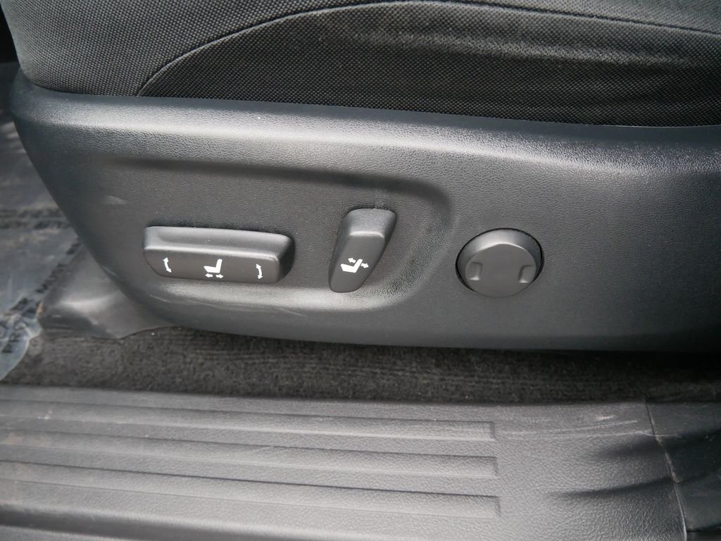 2024 Toyota 4Runner SR5 - Photo 16