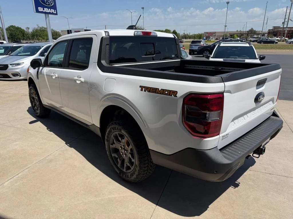 Used 2025 White Ford Tremor image 4