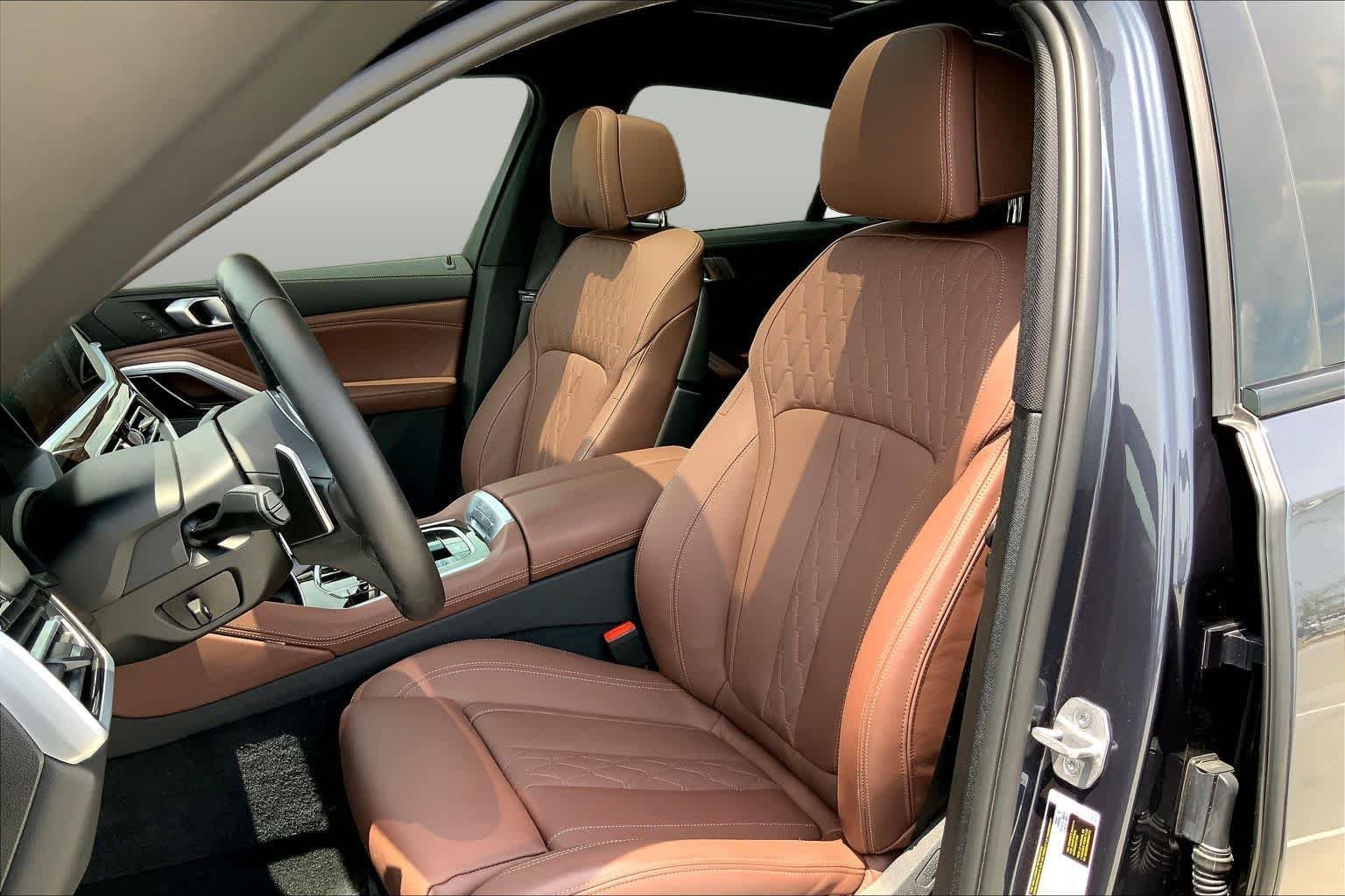 Pre-Owned 2021 BMW X6 SDrive40i