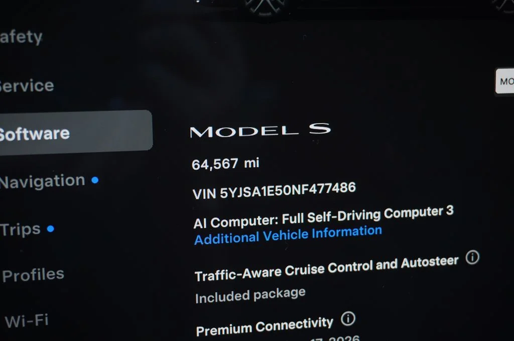 Used 2022 Black Tesla Base image 20