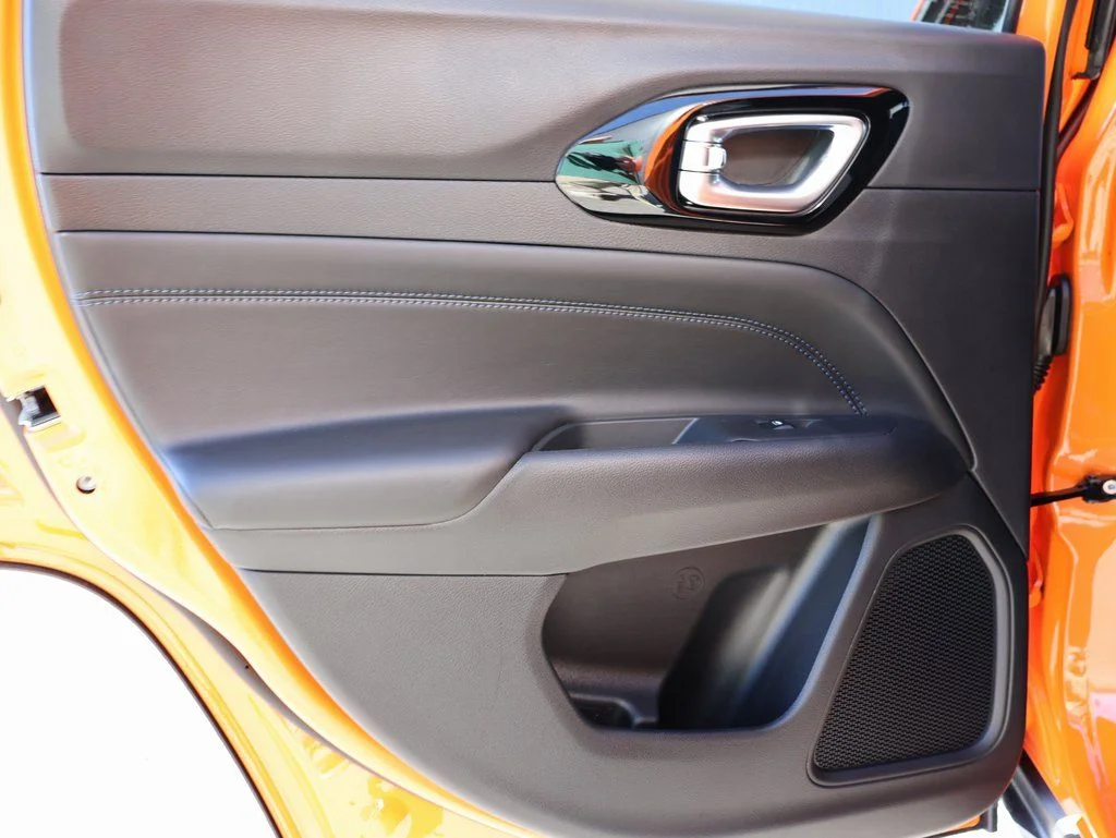 New 2026 Joose Exterior Paint Jeep Latitude image 16