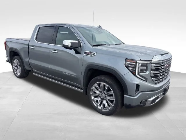 Used 2024 Sterling Metallic GMC Denali image 7