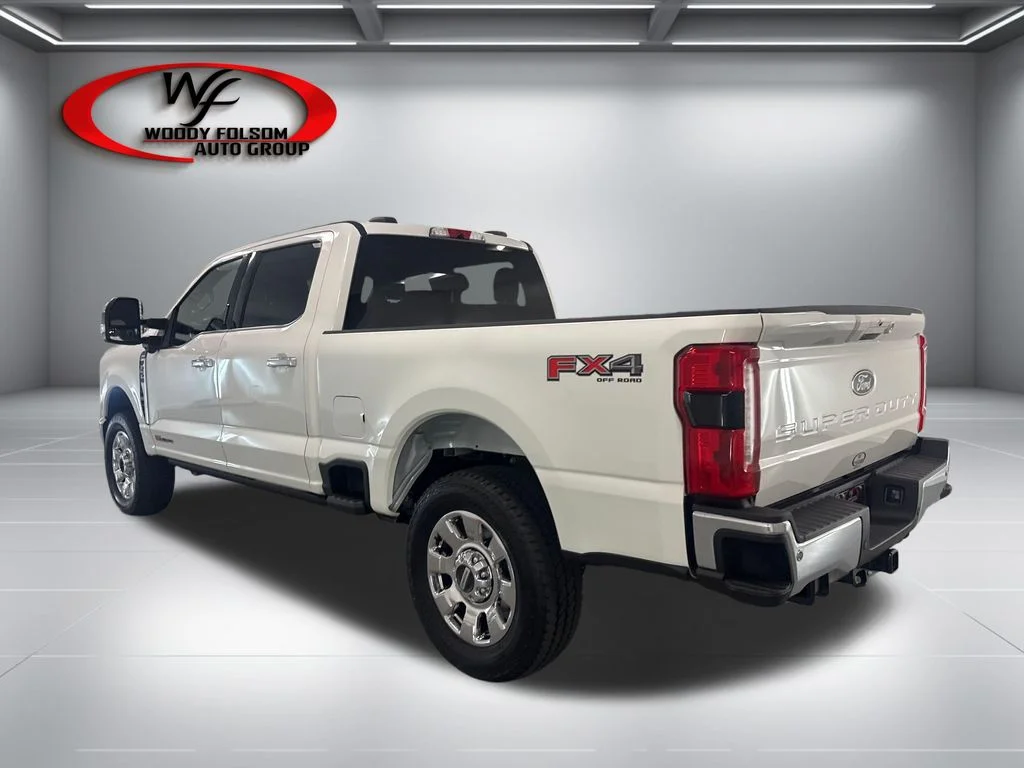 New 2027 White Ford Lariat image 8