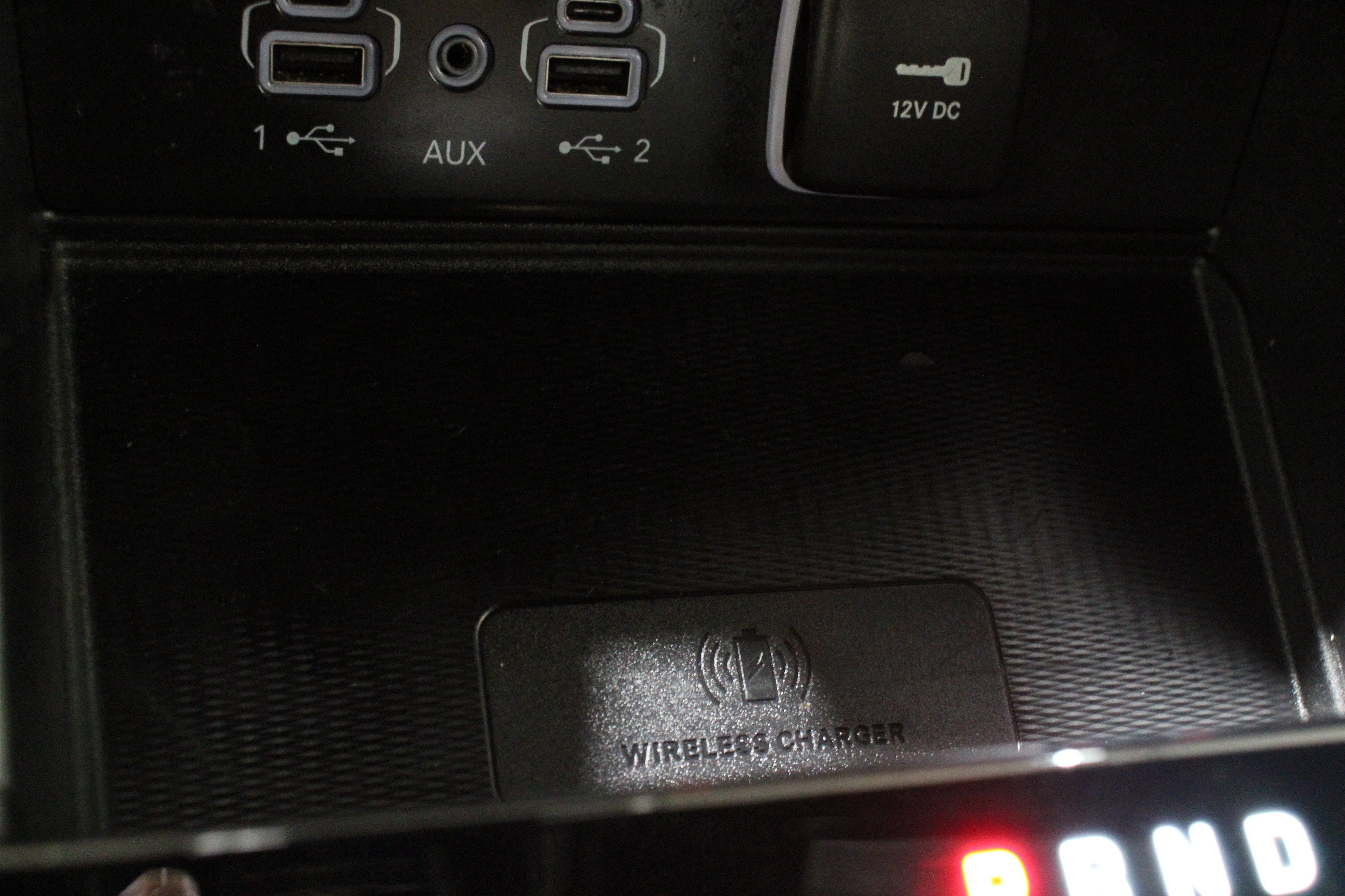 Used 2025 Silver Zynith Jeep Altitude image 22