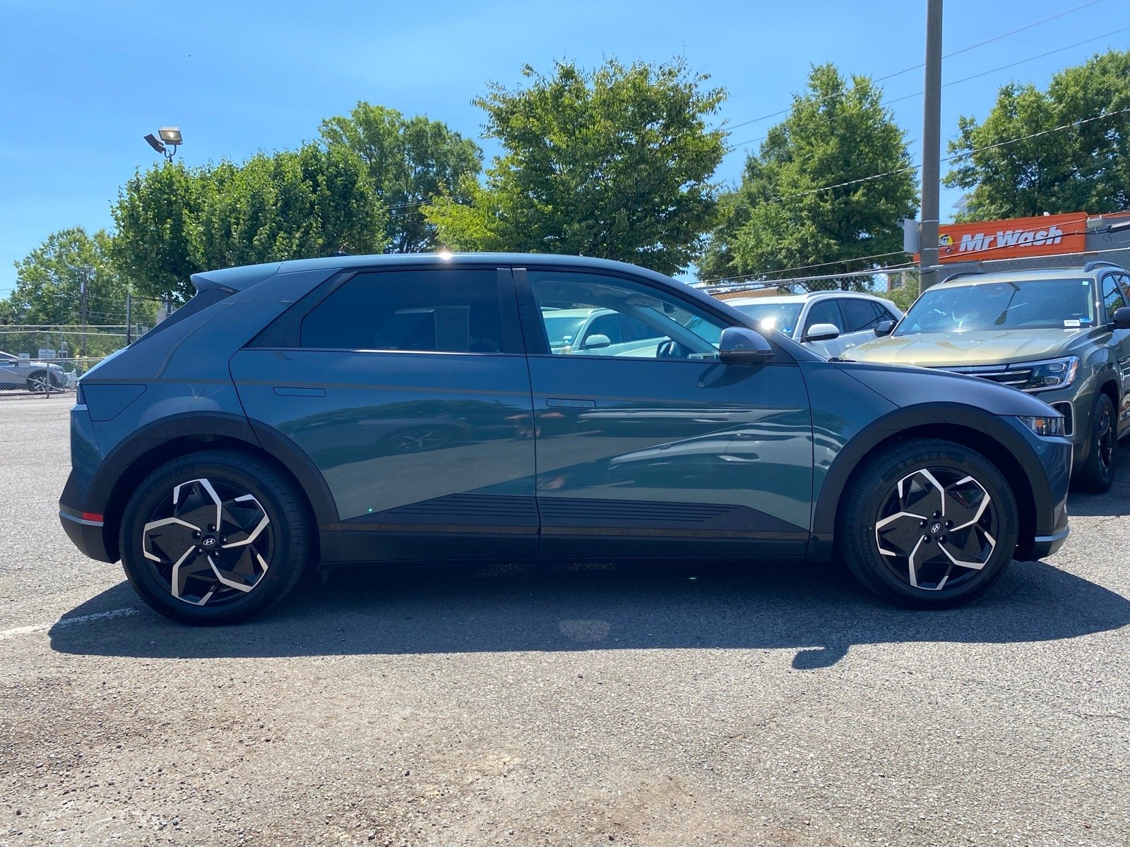 Used 2024 Hyundai IONIQ 5 SE with VIN KM8KM4DEXRU303086 for sale in Alexandria, VA
