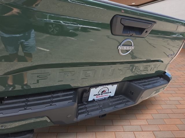New 2026 Green Nissan SV image 5