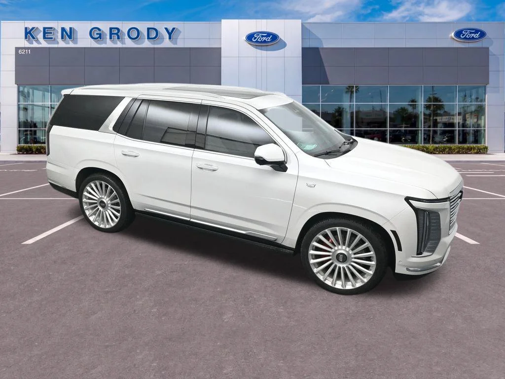 Used 2025 White Cadillac Premium Luxury Platinum image 12