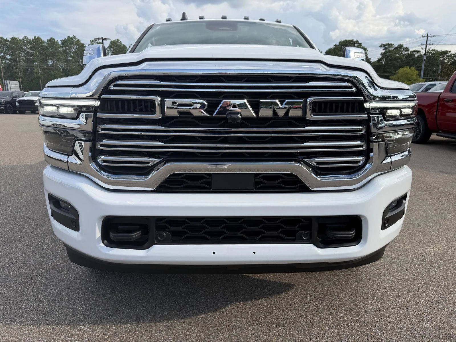 New 2026 Bright White Clear-Coat Exterior Paint RAM Laramie image 24