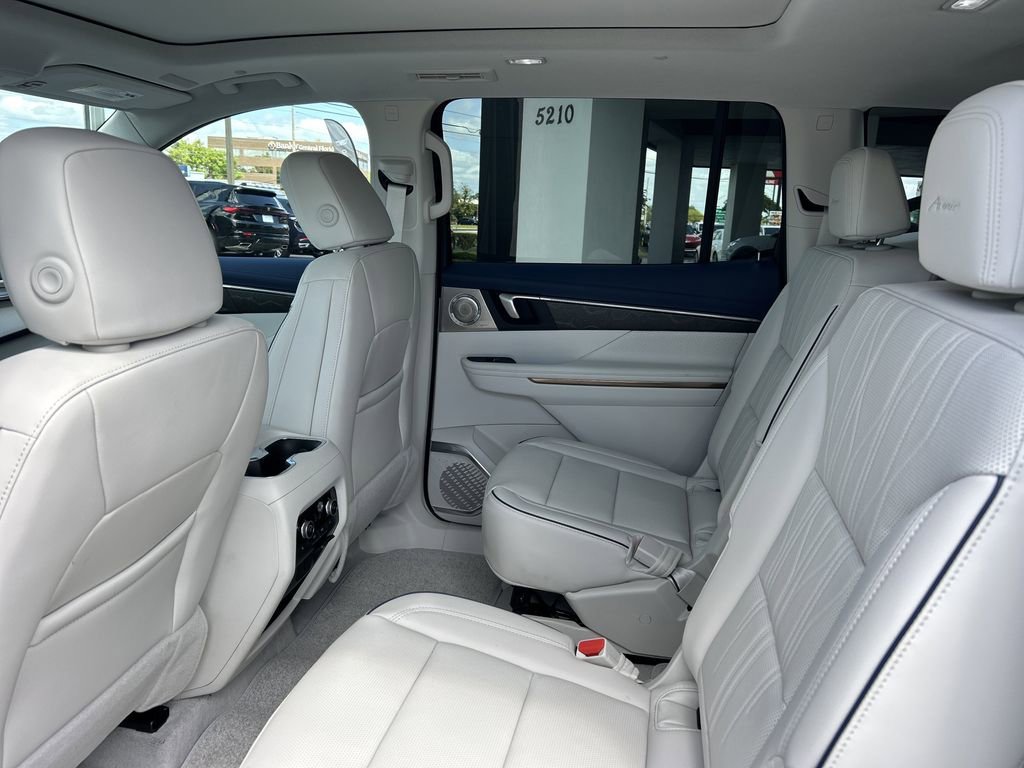 2026 Buick Enclave Avenir - Photo 18