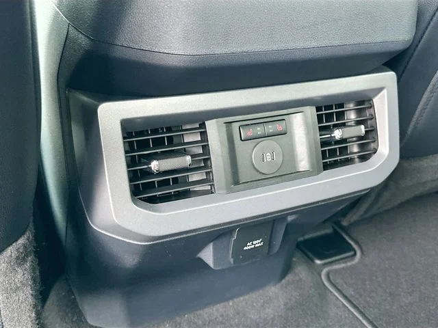 New 2026 Avalanche Ford Lariat image 18