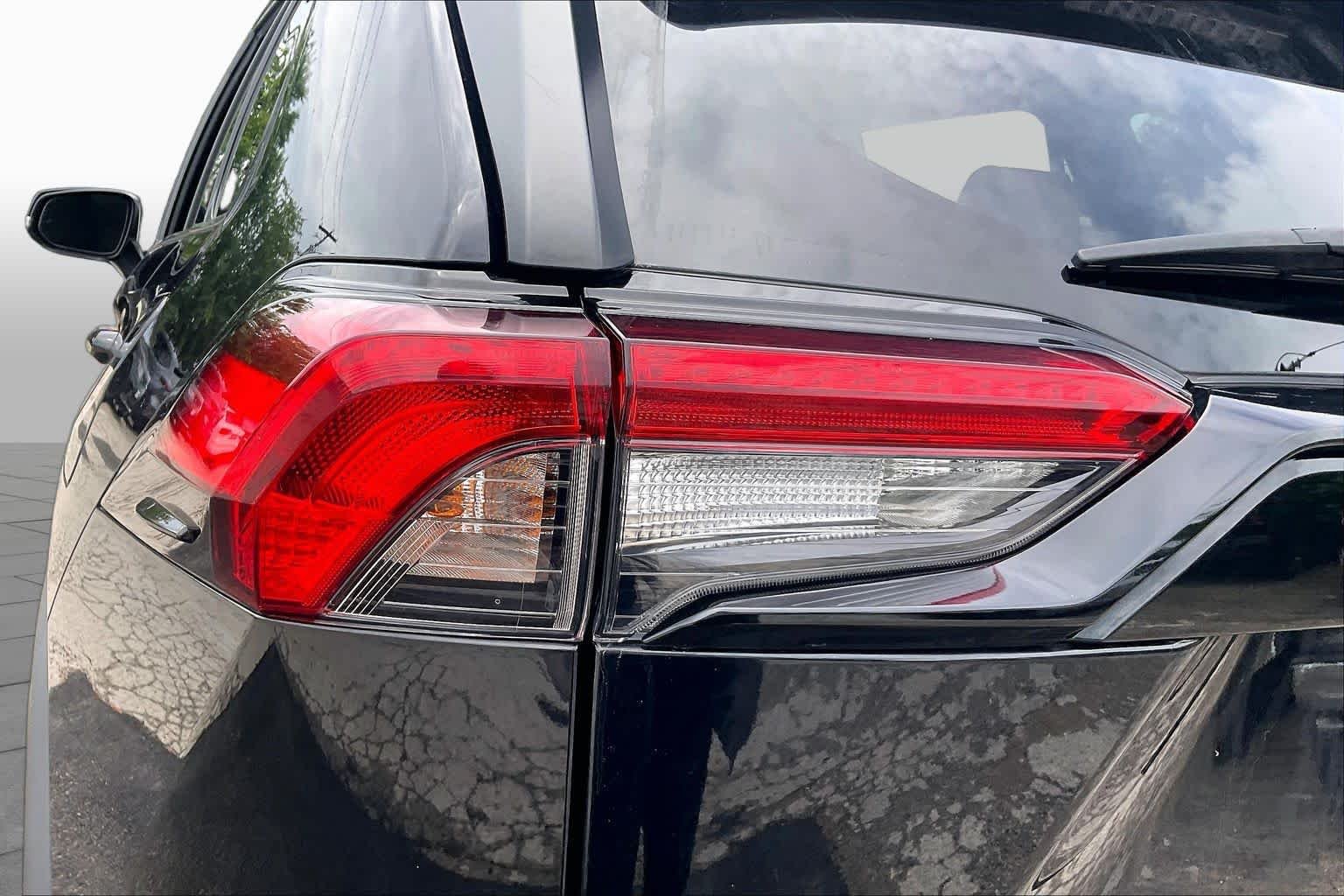 Used 2024 Midnight Black Metallic Toyota XLE image 28