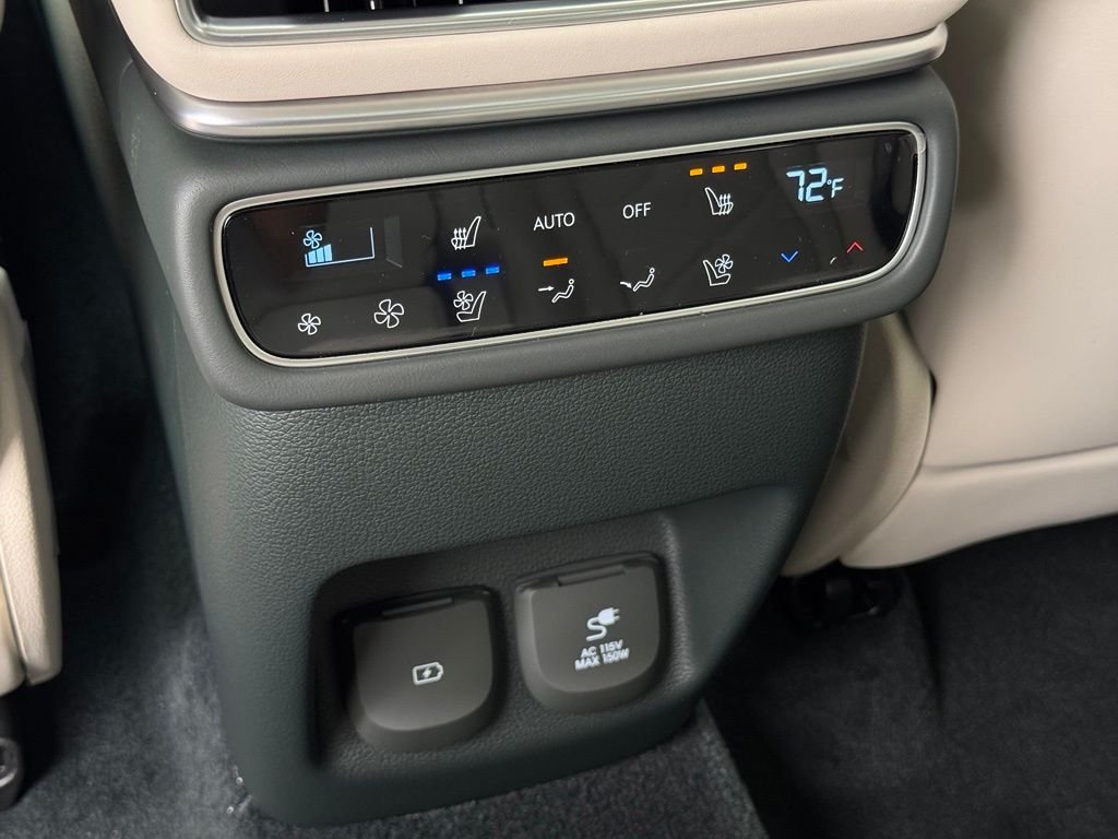 New 2026 White Genesis 3.5T PRESTIGE image 26